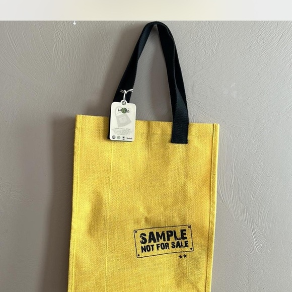 Yellow and Black NYC Slyline Jute & Canvas Tote Bag. New With Tags. Sample Bag. - Picture 3 of 8